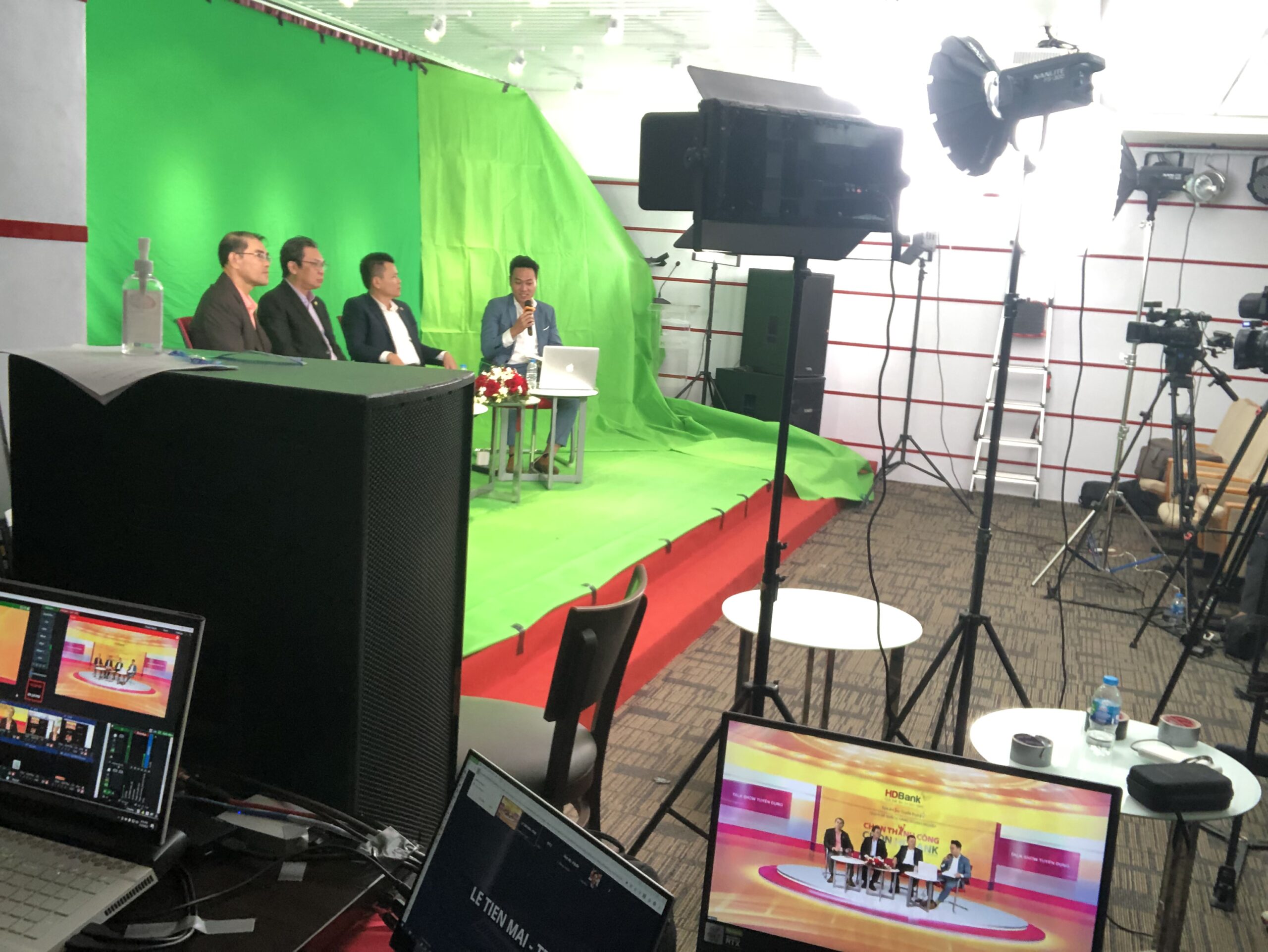 Dịch Vụ Livestream Talkshow, Webinar & Đào Tạo Trực Tuyến Chuyên Nghiệp