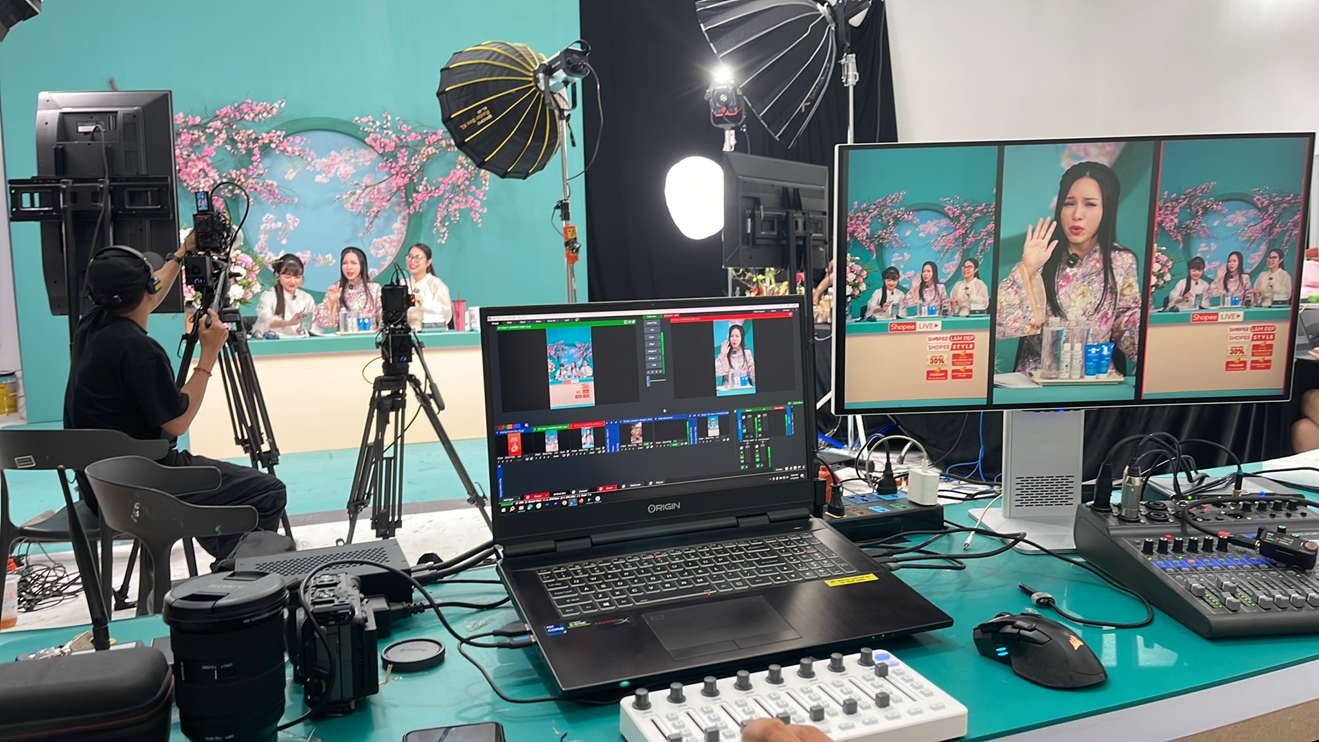 Dịch Vụ Livestream Bán Hàng